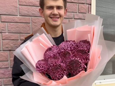 Букет из хризантем «Бигуди»