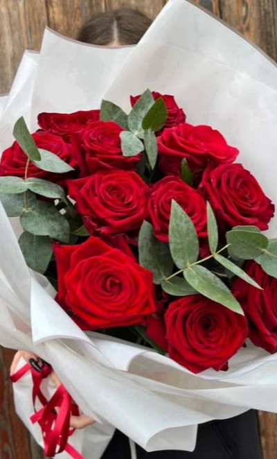 Букет из красных роз «огонь страсти»