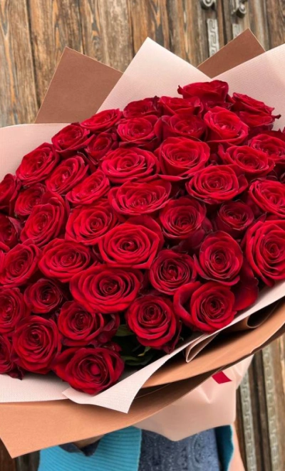 Букет из 51-й розы «Огонь любви»