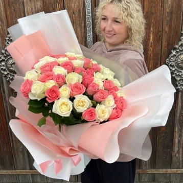 Букет из 51 розы «Нежное облако»