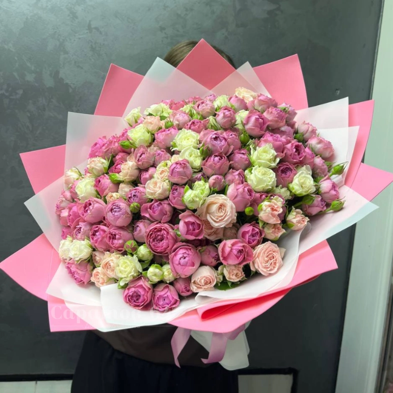 Букет из пионовидной розы &laquo;Суфле&raquo;