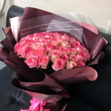 Букет из 51 розы «Джумилия»