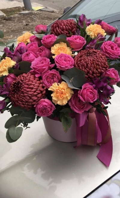 Цветы в шляпной коробке «осенняя роскошь»