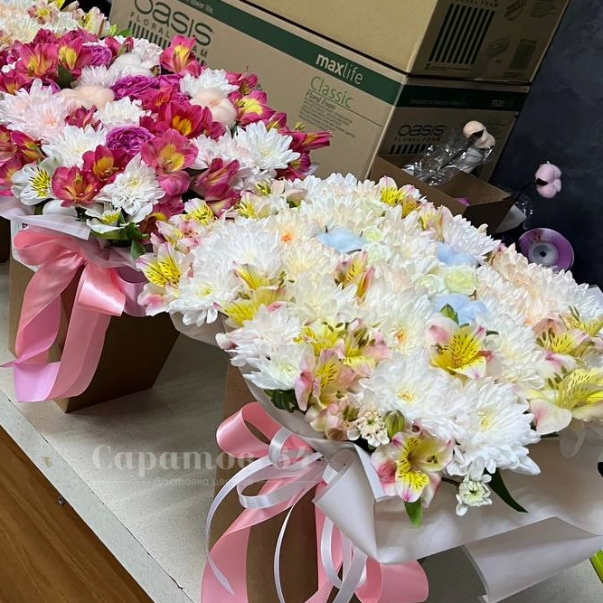 Цветочная композиция &laquo;персиковый крем&raquo;