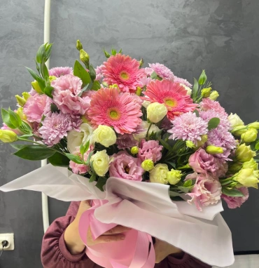 Композиция в шляпной коробке «романтический сад»