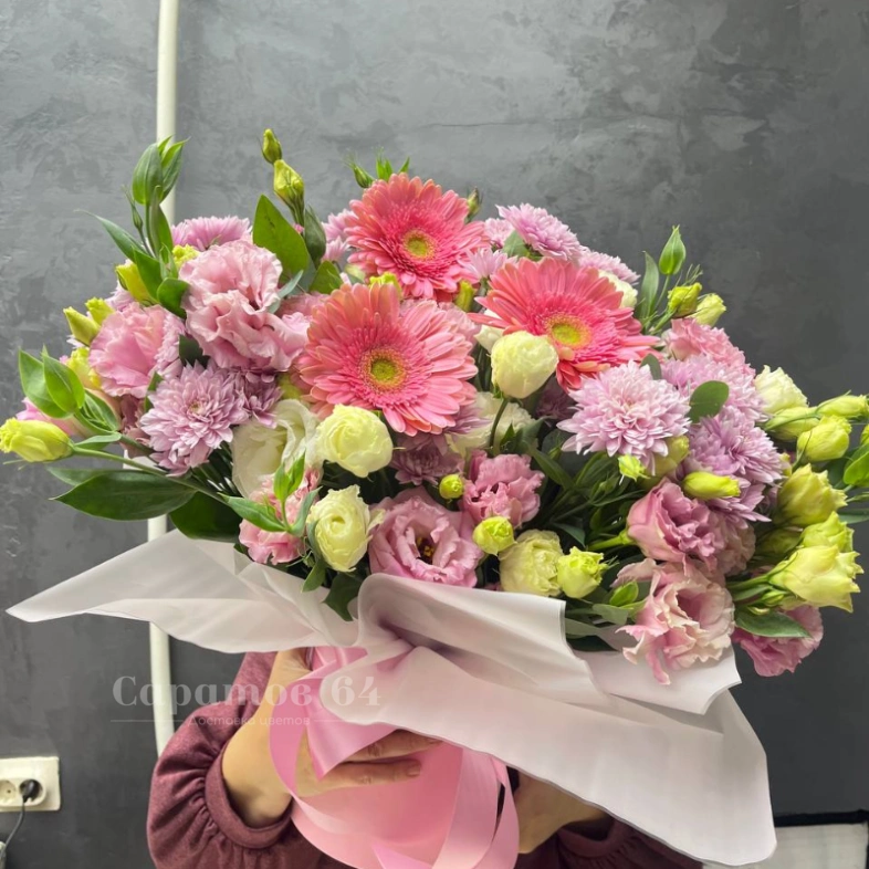 Композиция в шляпной коробке &laquo;романтический сад&raquo;