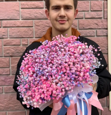 Композиция из гипсофилы «сахарная