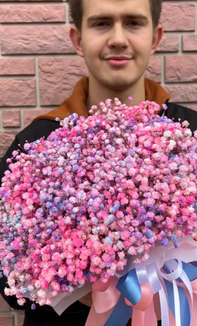 Композиция из гипсофилы «сахарная