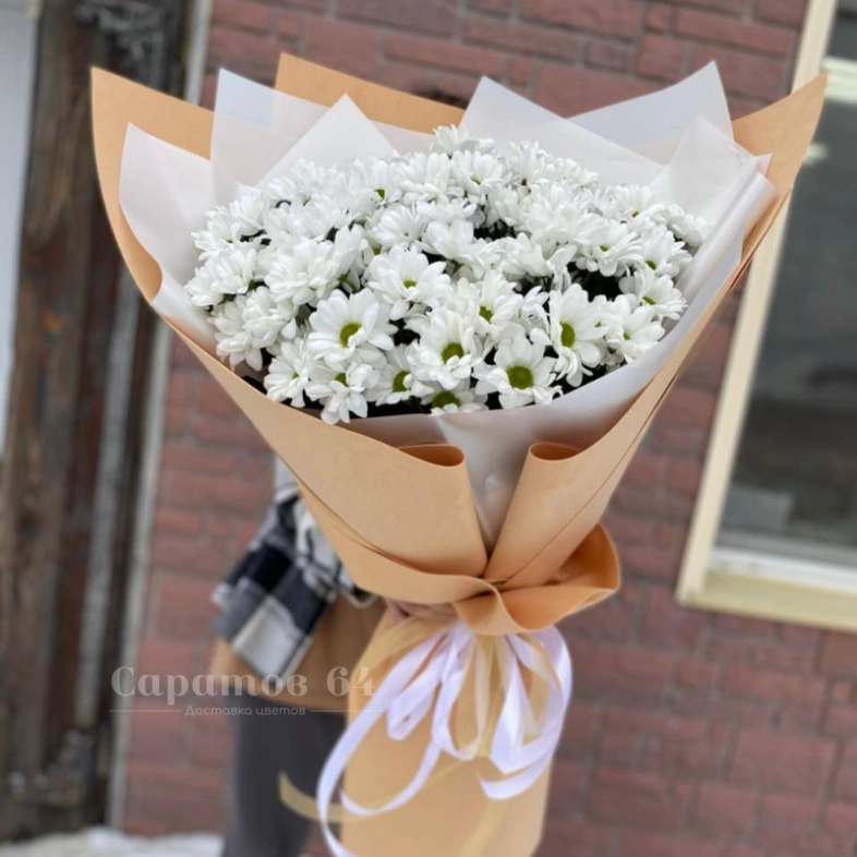 Монобукет из ромашковой хризантемы &laquo;поле&raquo;