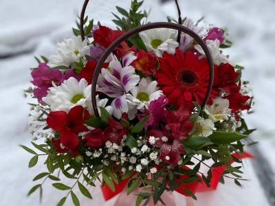 Цветы в сумочке «яблочко наливное»