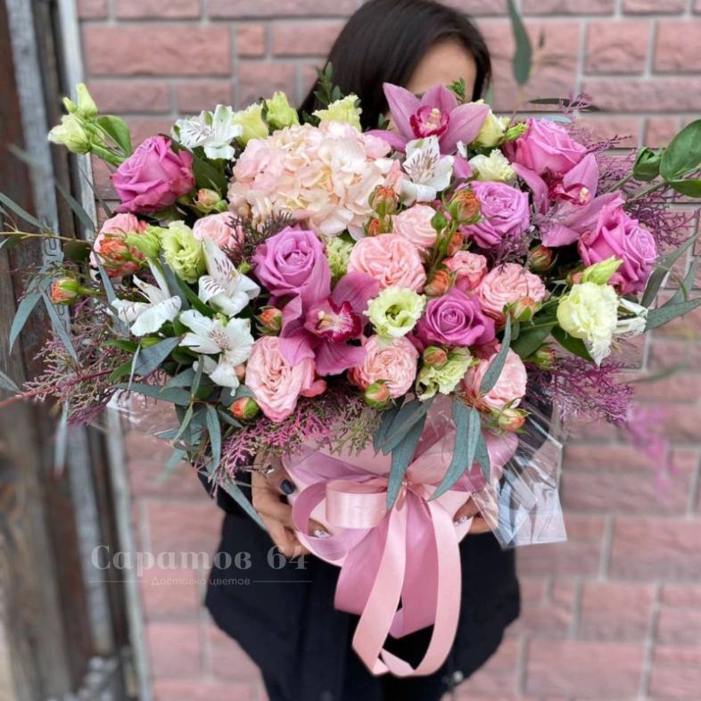 Композиция в шляпной коробке &laquo;ягодный пирог"