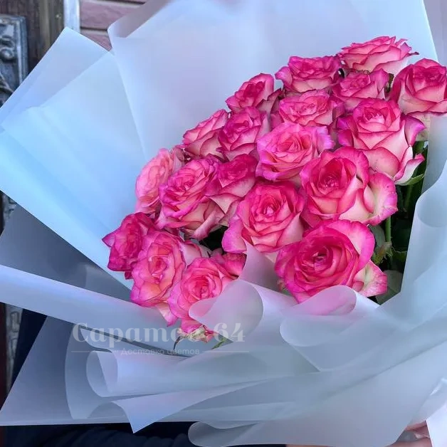 Букет 17 розовых роз