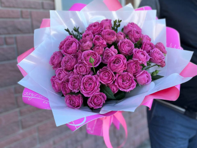 Букет с пионовидной розой «малиновый джем»