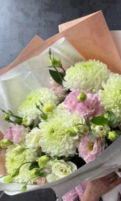 Сборный букет «цветок пустыни»