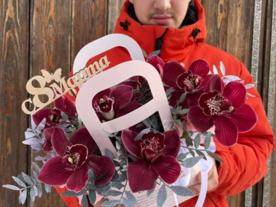 Композиция 7 шт орхидей цимбидиум