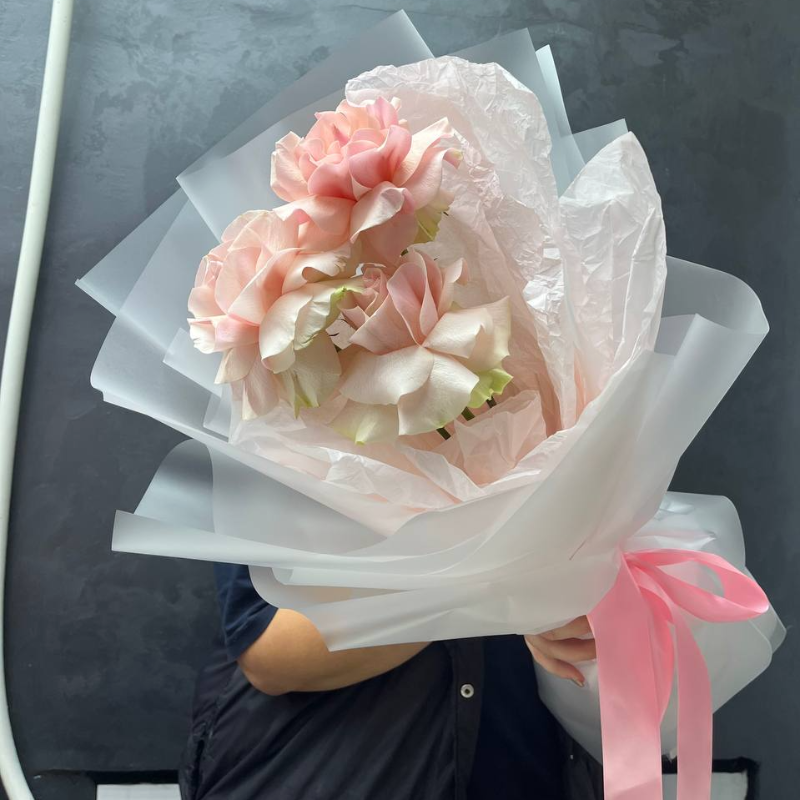 Букет из французкой розы «нежный поцелуй»